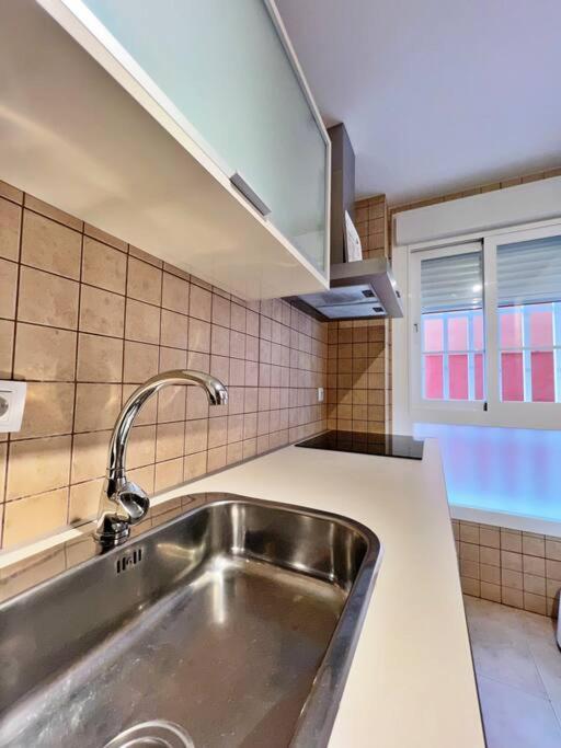 פואנגירולה Tranquilo Y Centrico Apartamento De Playa מראה חיצוני תמונה